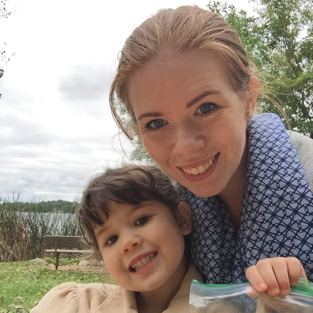 Meet your Posher, Elizabeth